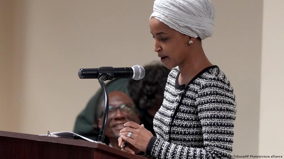 ilhan omar» عضو الكونغرس يواجه تحقيقًا بعد إزالتها من لجنة الخارجية