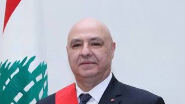 الرئيس اللبناني يطلع على خطة استئناف الرحلات الجوية إلى الولايات المتحدة وكندا