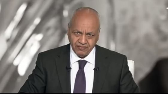 مصطفى بكري: رفع البنك المركزي أسعار الفائدة 1% لمواجهة التضخم والضغوط الاقتصادية المحتملة