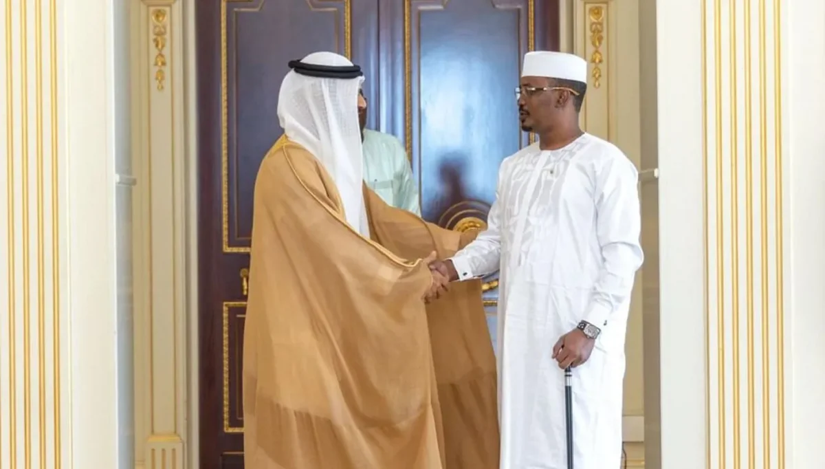 بن زايد يدعو رئيس تشاد لحضور "قمة أبوظبي للاستدامة 2027"