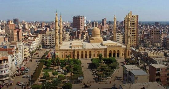 السكة الحديد تشغل قطارات استثنائية اليوم لنقل زوار مولد إبراهيم الدسوقى