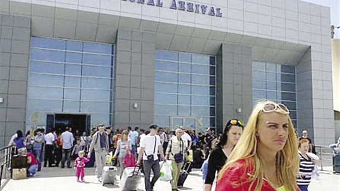 مطار الغردقة يحقق رقما قياسيا في حركة الركاب ويستقبل 67 ألف راكب اليوم