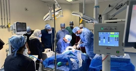 نجاح جراحة نادرة لانكشاف المثانة لطفل حديث الولادة بمستشفى زاوية الناعورة