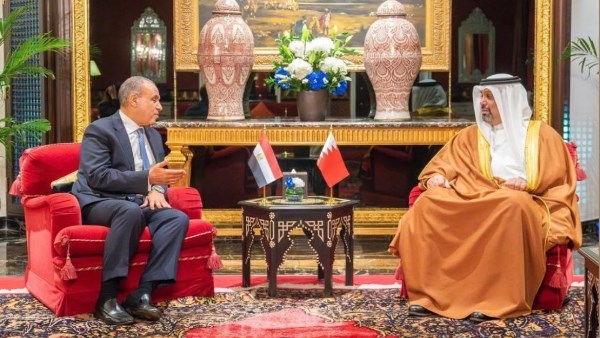 عبد العاطي يناقش مع وزير المالية البحريني سبل دفع التعاون الاقتصادي والاستثماري بين البلدين