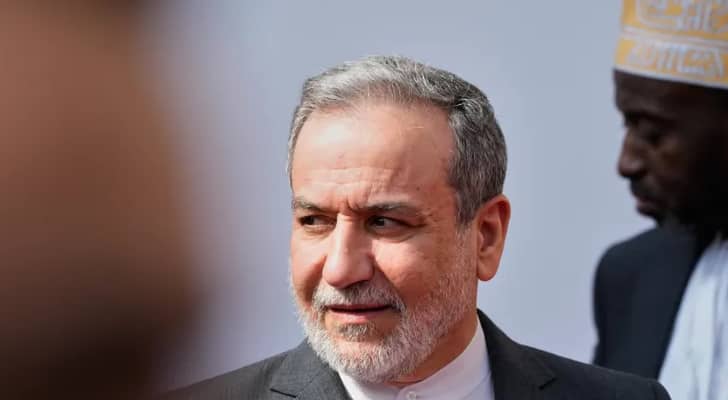 وزير الخارجية الإيراني: لا لقاءات مع الأميركيين حاليا ومقترحنا هو الوحيد لفتح مضيق هرمز