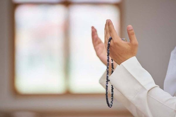 هل فاتك ثواب أذكار الصباح بطلوع الشمس؟.. انتبه لـ7 حقائق