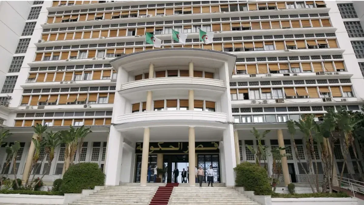 الجزائر تأسف لعدم تجديد ولاية "المينورسو"