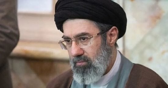 خامنئي: لا قيود جغرافية للرد على أى تهديد.. والأصول الأمريكية في مرمى نيراننا